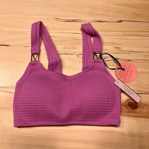 NWT Victoria’s Secret The Wave Bikini Top Size XS/M